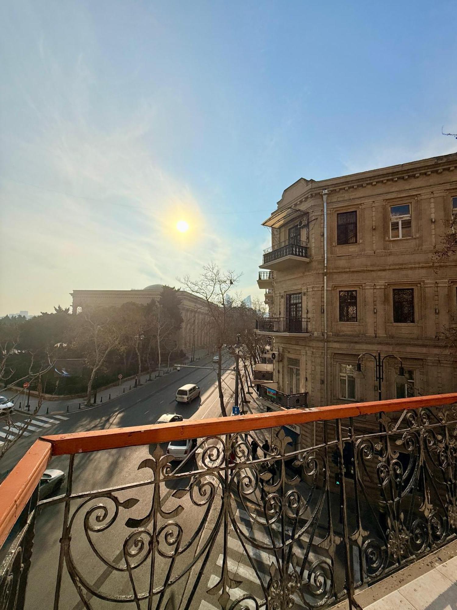 Alara Inn Hostel & Hotel Baku Exterior photo