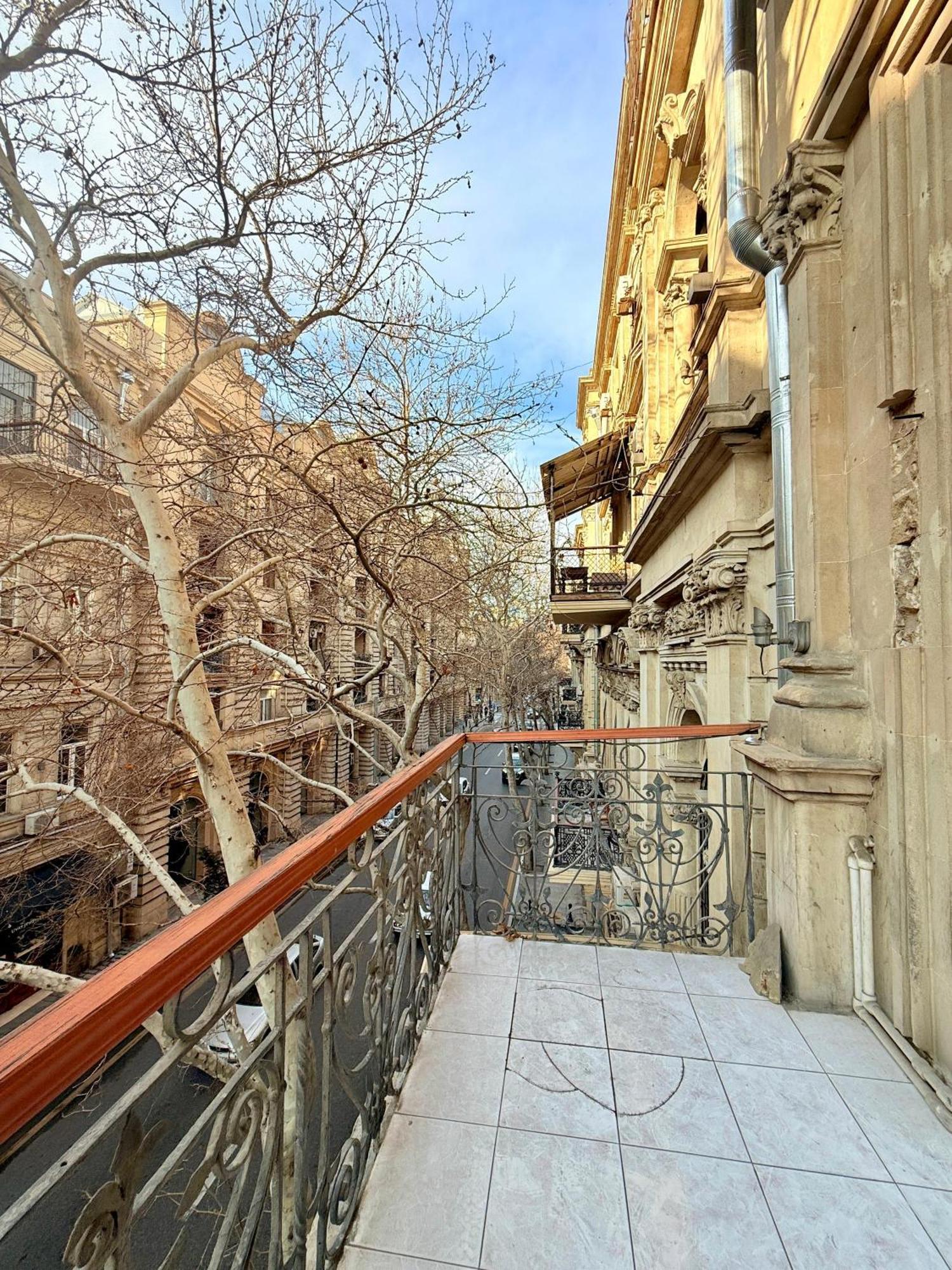 Alara Inn Hostel & Hotel Baku Exterior photo